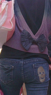 小少妇牛仔还有骷髅头