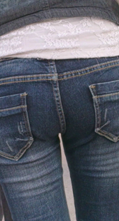 等公交深沟蓝牛