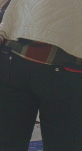 大屁股黑紧牛仔