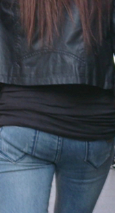 紧身包臀牛仔小靓妹