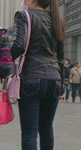 翘臀牛仔就是性感