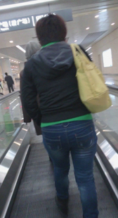 成熟蓝牛少妇上电梯