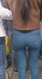 翘臀蓝牛已夹不紧