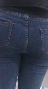 展会性感宽臀同事