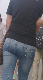 如此紧翘臀战斗力肯定强