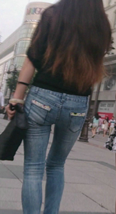 高跟紧身牛仔美少妇开发多