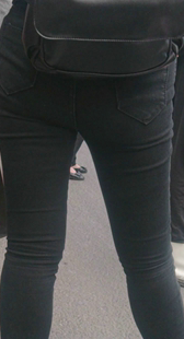 长腿黑牛小少妇