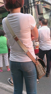 性感牛仔圆翘臀