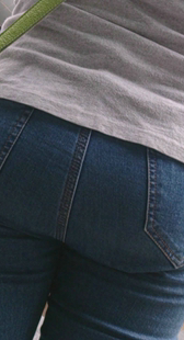 公交站重口味牛仔