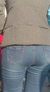 街拍重口味大妈牛仔裤