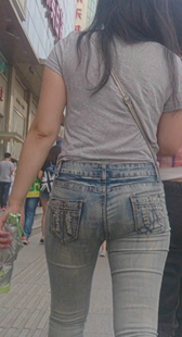 灰紧牛仔深沟小妹