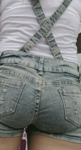 背带超重口味大屁股热裤