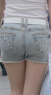 包臀紧身灰牛深沟