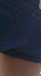 重口味宽大臀热裤