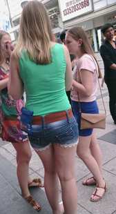 包臀牛仔热裤老外