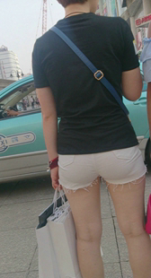 圆紧翘臀少妇口味重