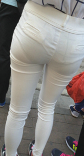 长腿白裤翘臀内痕清晰