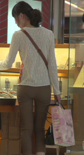 极品黄裤美少妇第一季