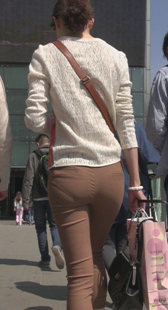 极品黄裤美少妇第三季