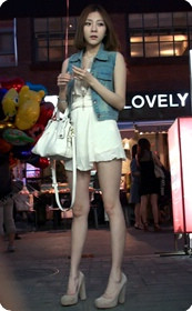 超级美腿的超清纯MM（第一季）:清纯的裙子清纯的腿