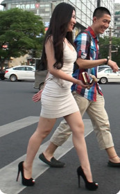 超高跟大屁股的翘臀少妇