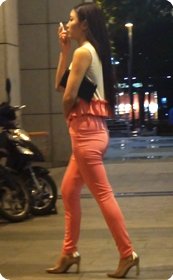 这么显身材的着装,身体曲线都被看光了