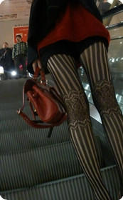 如今丝袜的款式越来越多