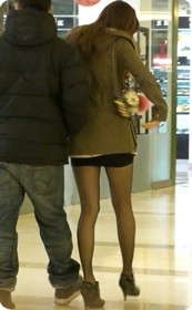 再遇此黑丝妹子