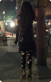 个性十足,这样的搭配十足罕见