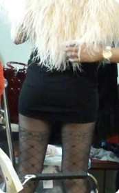 超长街拍黑丝美女换衣