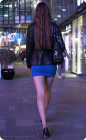 极品街拍长腿美女,短裙超短