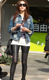 见过最骚的爱穿紧身裤的美女