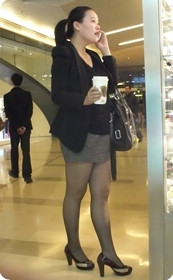 贵妇大腿很性感