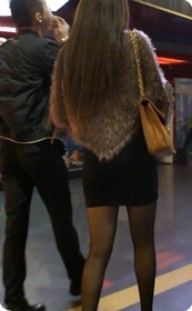 我来陪你坐多好呀