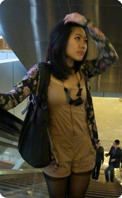 热裤黑丝小少妇