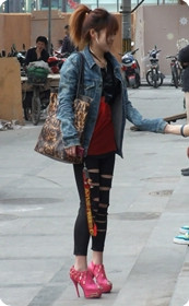 粉色高跟,漆皮紧身包臀诱惑