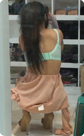 十面埋伏,换衣服可要小心噢