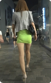 绿裙包臀少妇夹不紧