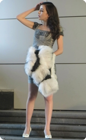 街拍,十分漂亮的白丝淘女郎