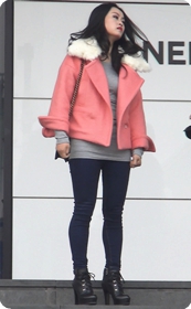 丰满型少妇胸大翘臀紧身裤是不是你喜欢的菜