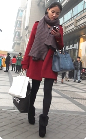 街拍长相很清纯的美眉,是不是你喜欢的菜