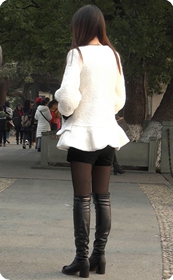 身材很好的短裙黑丝少妇