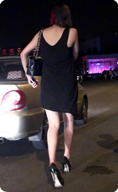 性感尤物一枚超短连衣裙棒极了