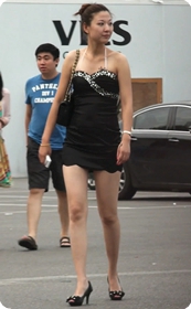 性感美女美腿少妇身材好高挑