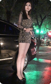 死在这么漂亮的美女身上也值了