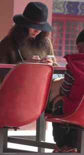 生完小孩还保养这么好