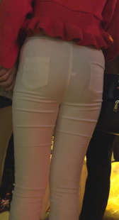 白紧大屁股内痕明显