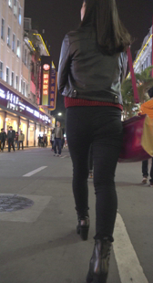 高跟大屁股少妇超会扭