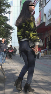 蓝牛小少妇细腰大屁股