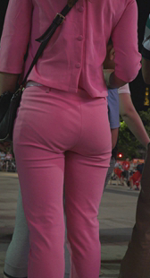 重口味粉裤大妈巨臀美内痕